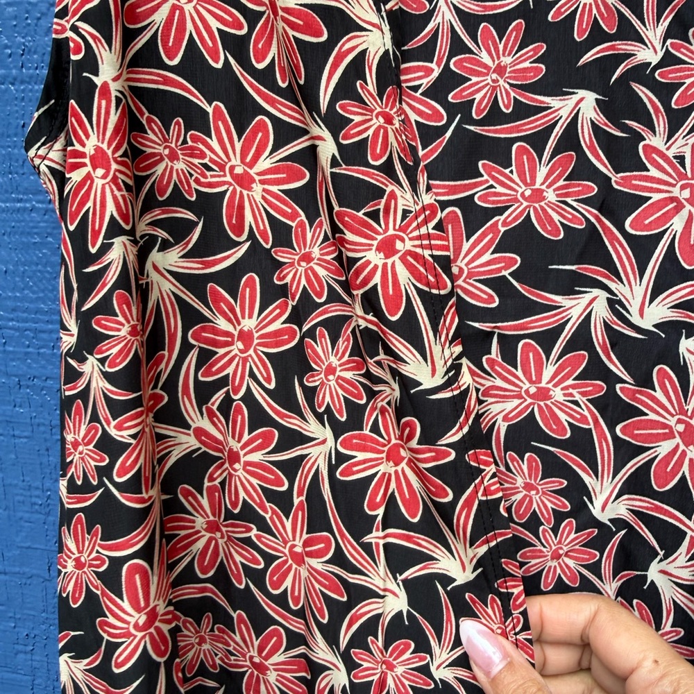 LuLaRoe Floral Vest - Picture 4 of 4
